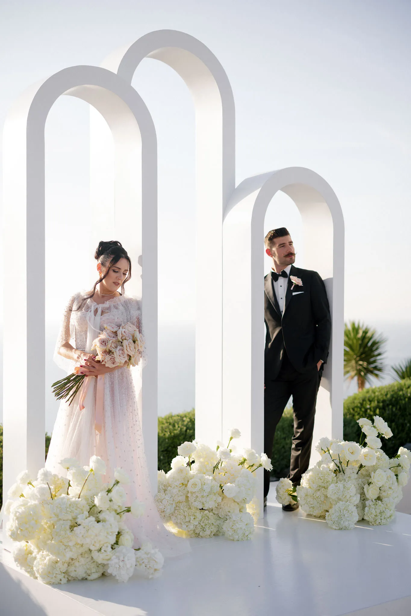 vasilis_moumkas_wedding_photographer_in_Santorini_editorial_photoshoot_17