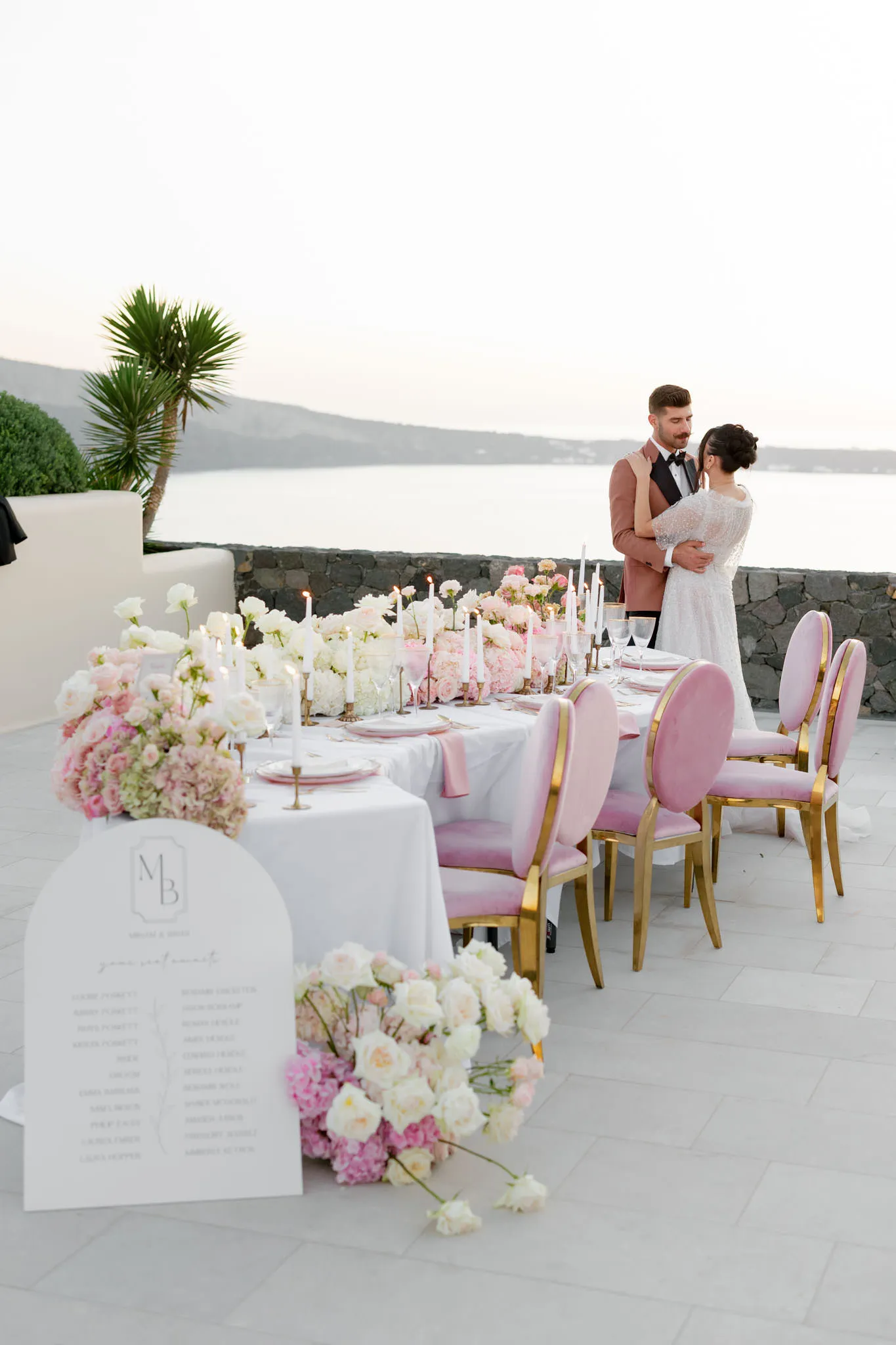vasilis_moumkas_wedding_photographer_in_Santorini_editorial_photoshoot_27