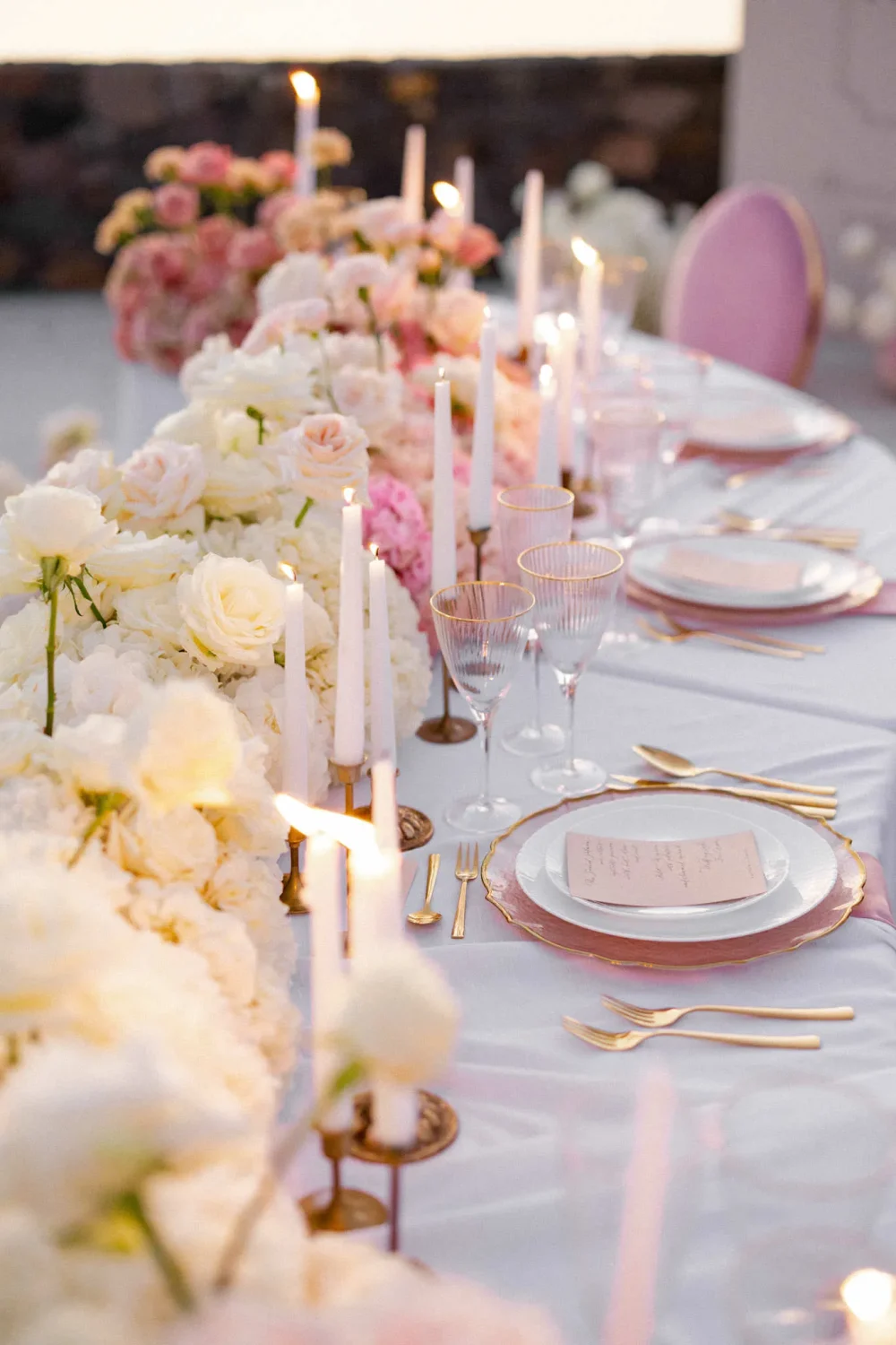 vasilis_moumkas_wedding_photographer_in_Santorini_editorial_photoshoot_29